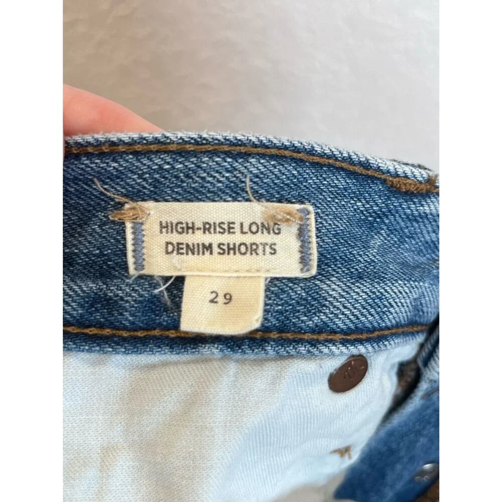 Madewell High-Rise Long Denim Shorts in Brightwater Wash size 29